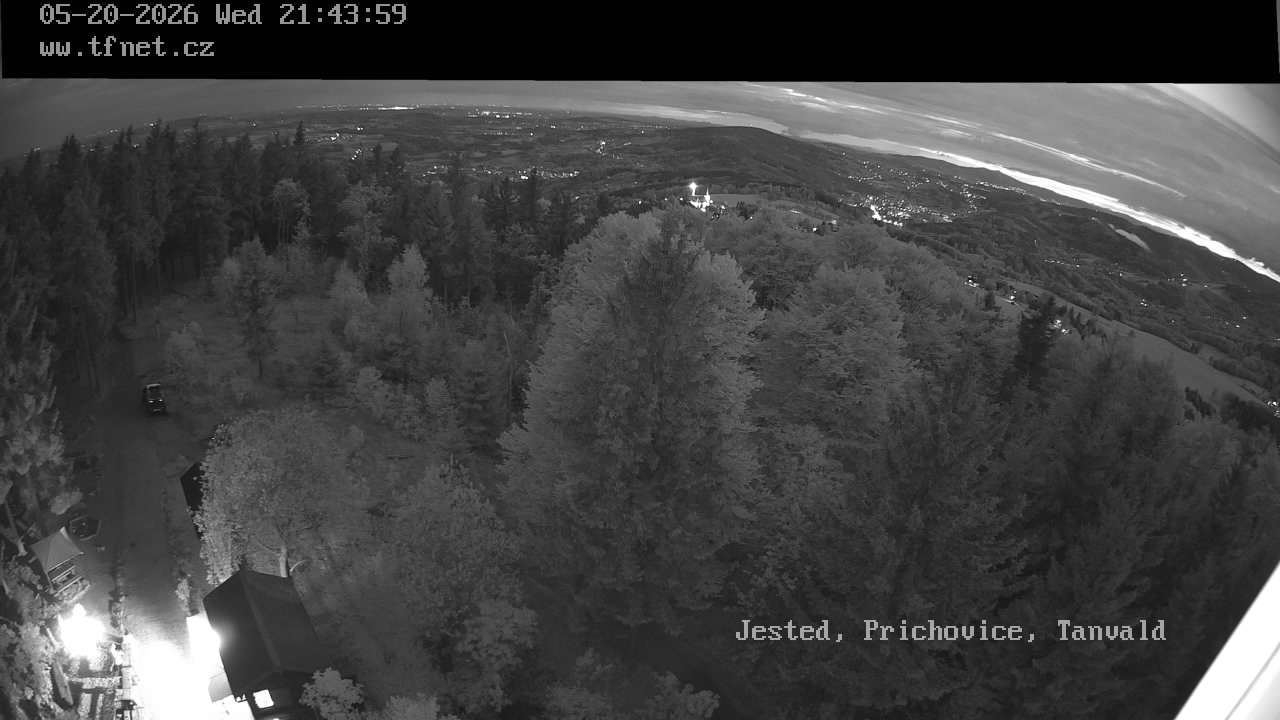 Kamera č. 3: Ještěd a okolí – aktuální snímek